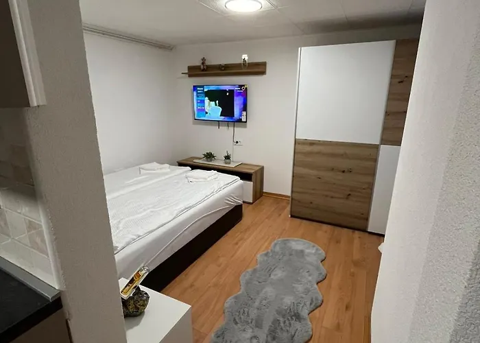 Stanojkov 2 * 보베츠